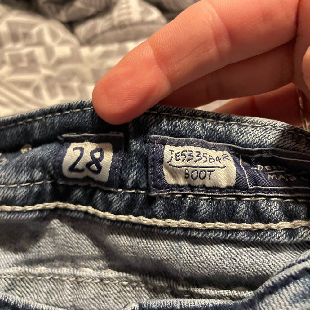 Miss me Jean says 28 boot cut